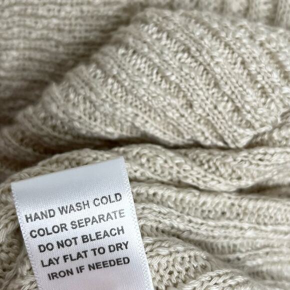 Le Lis Collection Womens Cropped Cardigan Sweater Large Beige Oatmeal Neutral - Picture 11 of 12